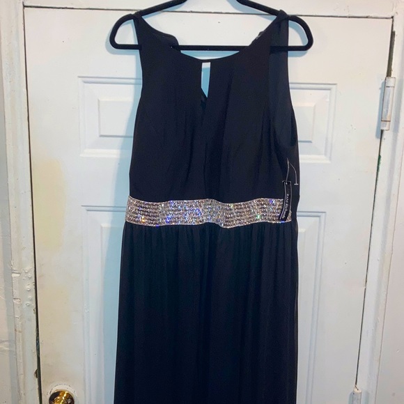 Black Gown with Rhinestone Band (Plus Size, NWT) - Picture 3 of 8